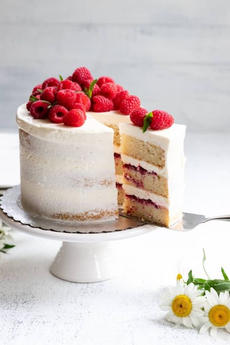 Vegan Lemon Raspberry Cake Lemon Raspberry Cake, Raspberry Lemon Cakes, Birthday Leo, 4th Of July Recipes, Vegan Lemon Cake, Keto Cakes, Lemon Cakes, Vegan Birthday Cake, Cakes To Make