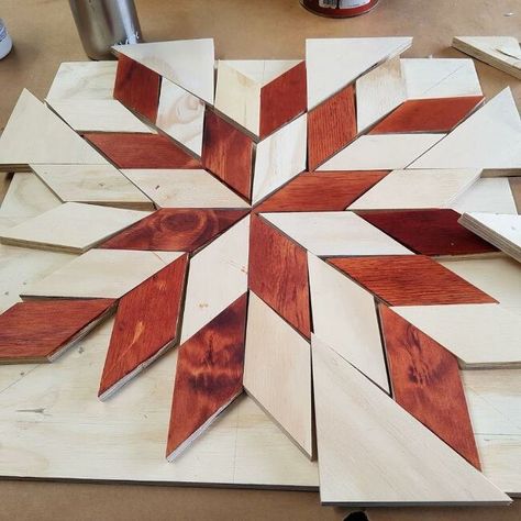 Wood Quilt Wall Art Pattern, Diy Wood Quilt Wall Art, Wood Quilt Patterns, Wooden Barn Quilts Patterns, Wood Quilt Block Patterns, Wooden Quilt Blocks, Barn Quilt Designs Block Patterns, Barn Quilts Designs, Barn Quilts Diy