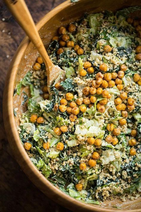 Vegan Caesar Salad Dressing, Popular Healthy Recipes, Vegan Caesar Salad, Vegan Caesar, Oh She Glows, Resep Salad, Caesar Salad Dressing, Noodle Salad, Macaroni Salad