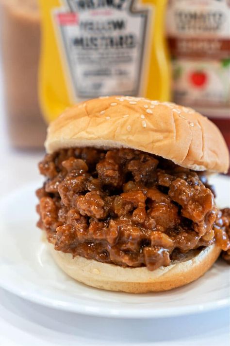 Not So Sloppy Joes Copycat Recipe, Sloppy Joe Sides, Sloppy Joe Recipe No Ketchup, Homemade Manwich, Manwich Recipe, Sandwiches For Dinner, Homemade Sloppy Joe Sauce, Meat Sandwiches, Sloppy Joe Recipe Easy