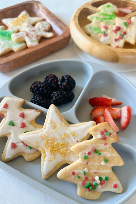 Maple Sugar Cookies (Refined Sugar Free) Dye Free Sugar Cookie Icing, Christmas Cookies For Babies, Toddler Friendly Thanksgiving Meals, Toddler Friendly Christmas Cookies, Clean Ingredient Cookies, Clean Sugar Cookie Recipe, Sugar Free Cookies Christmas, Healthy Cookie Icing, No Refined Sugar Cookies