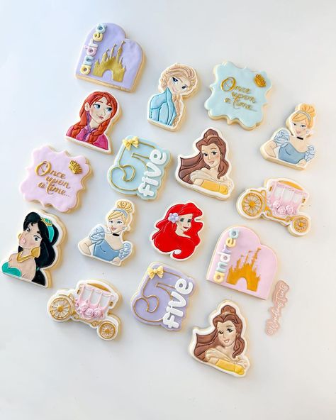 👑 Princess cookies for Andrea’s 5th birthday 🏰… | Instagram Princess Fifth Birthday Party, Her Royal 5ness Party, Princess Cookies Disney, 5th Birthday Princess Theme, Disney Princess Birthday Cookies, Her Royal Fiveness Birthday Cake, Your Royal Fiveness Party, Princess Theme Cookies, Princess Birthday Cookies