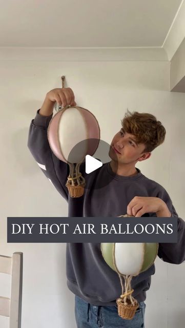 Diy Macrame Hot Air Balloon, How To Make A Air Balloon, Paper Mache Hot Air Balloon Diy, Balloon Hot Air Balloon Diy, Hot Air Balloon Diy Decorations, How To Make A Hot Air Balloon, Diy Hot Air Balloon Decor, Diy Air Balloon, Hot Air Balloon Room