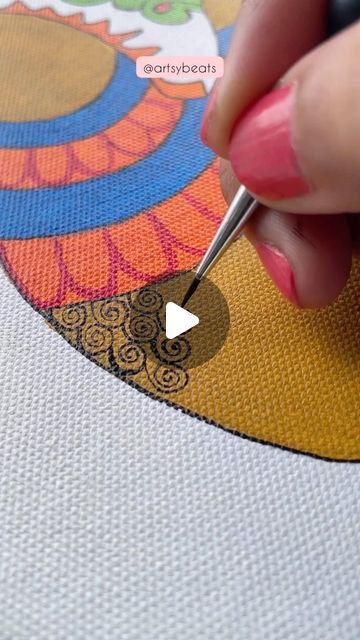 Madhubani Art On Canvas, Easy Madhubani Art For Beginners, Kalamkari Drawing, Madhubani Drawing, Doodles Mandala, Kalamkari Art, Kalamkari Painting, Peacock Painting, Doodles Drawings