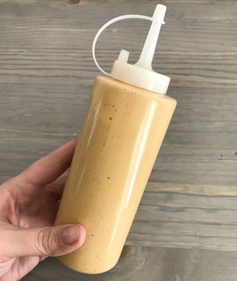 Chipotle Cream Sauce, Burrito Sauce, Adobe Sauce, Creamy Chipotle Sauce, Chipotle Crema, Mexican Sauce, Diy Home Projects, Burrito Bowls, Taco Sauce