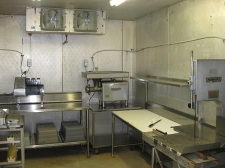 Deer Processing Equipment Set Up - Georgia Outdoor News Forum Deer Processing Business, Home Butchering Station, Deer Processing Room, Diy Meat Processing Room, Meat Processing Room Butcher Shop, Home Meat Processing Room, Deer Processing Station, Home Butcher Shop Ideas, Meat Processing Room Ideas