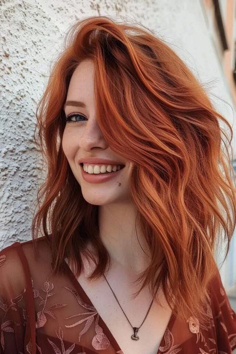 Dynamic Hair, Auburn Hair Color, Pretty Red Hair, Trendy Nail Designs, Low Maintenance Haircut, Layered Hairstyles, Hair Color Auburn, Mixed Hair, Strawberry Blonde Hair