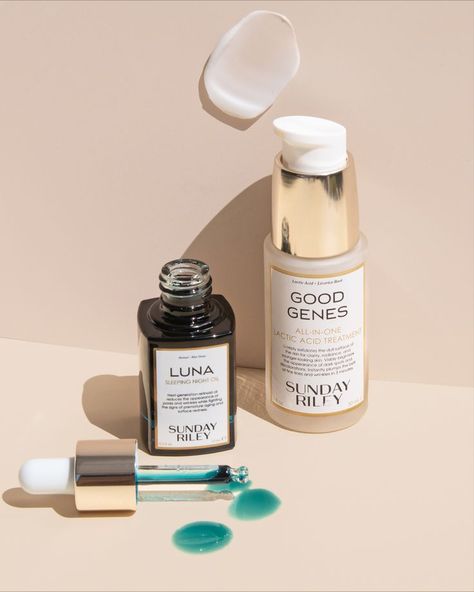 A power-packed pair, Good Genes and Luna combine the power of lactic acid (an AHA) and retinol ester to exfoliate and brighten the skin for a visibly smoother, more radiant-looking complexion. When used together, this duo reveals more radiant, smoother-looking skin while visibly brightening the appearance of dark spots and discoloration. #sundayriley #sundayrileyskincare #Luna #LunaSleepingNightOil #LunaOil #GoodGenes #GoodGenesSundayRiley #LacticAcidtreatment #AHA #PowerCouple Couple Skincare, Sunday Riley, Good Genes, Lactic Acid, Power Couple, Multi Tasking, Licorice, Retinol, Skincare Routine