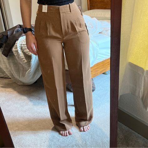 Picture Pants Aritzia, Effortless Pants Aritzia Outfit, Greenwich Pant Aritzia, Brown Aritzia Pants, Wilfred Melina Pant, Aritzia Brennan Pant, Ascendant Pant Aritzia, Aritzia Melina Pant, Melina Pants