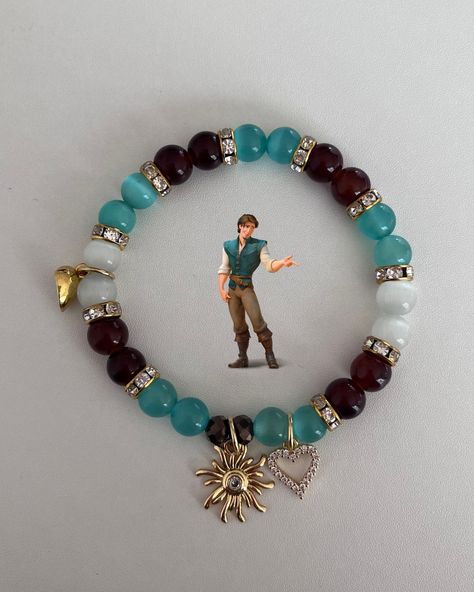 Rapunzul & Flynn ☀️Tag a Rapunzul lover! Available at Blusherjewels.com - - Follow @blusherjewels for more! 🧵🎀 - #rapunzel #flynnrider #disney #bracelet #matchingbracelets #makingbracelets #smallbusinessowner Glass Bead Bracelet Tutorial, Rapunzel Bracelet, Character Bracelets, Rapunzel Y Flynn, Bracelet Making Tutorial, Tangled Jewelry, Themed Bracelets, Bracelet Business, Rapunzel And Eugene