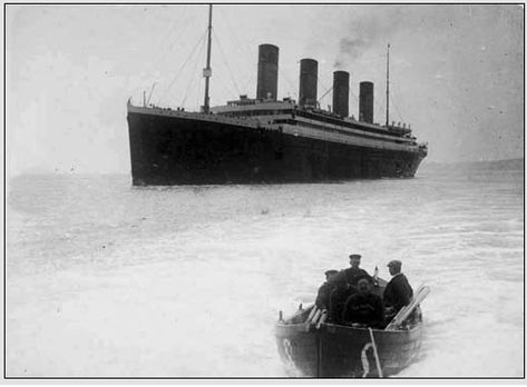 Father Browne's last view of the Titanic as she sailed from Queenstown. Titanic Real, Titanic 2, Titanic Photos, Titanic Sinking, Titanic Facts, Titanic History, Titanic Ship, Time Lapse Photography, Terra Nova