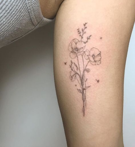 Poppy Flower Bouquet Tattoo, Baby Breath Tattoo, Poppy Flower Tattoo, Flower Bouquet Tattoo, Poppy Tattoo, Tattoo Shading, Flower Tattoo Drawings, Bouquet Tattoo, Tattoo Board