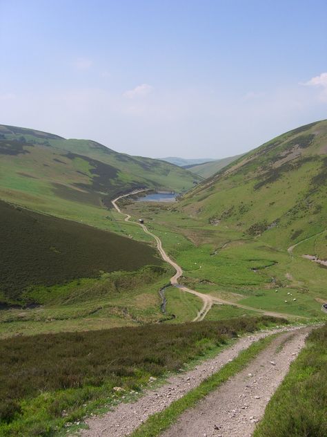 Cheviot Hills, Northumberland, England Northumberland Aesthetic, Northumberland National Park, Cheviot Hills, Northumberland England, Irish Countryside, Northern England, Green Hills, English Countryside, Wales England