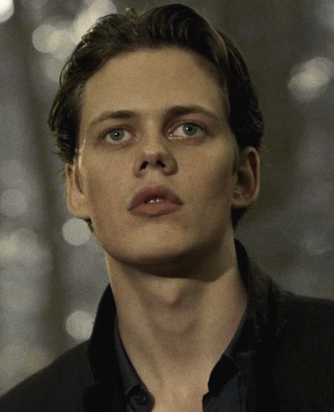 Bill Skarsgard Shirtless Pics, Bill Skarsgard Drawing, Tiktok Crush, Bill Skarsgard Pennywise, Roman Godfrey, Evan Thomas, The Dictator, Hemlock Grove, Billy Boy