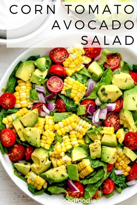 Grill Out Side Dishes, Vegetarian Salad Ideas, Fruit And Veggie Salad, Summer Salads Recipes, Corn Tomato Avocado Salad, Tomato Avocado Salad, Sommer Mad, Vegetarian Salad, Vegan Summer Recipes