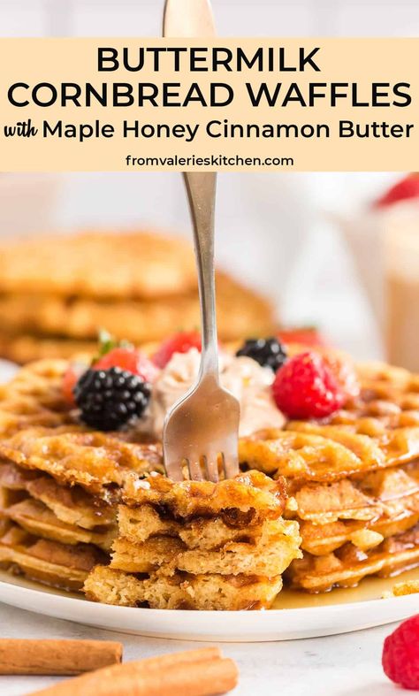 Waffle Brunch Ideas, Breakfast Charcuterie Boards, Unique Waffle Recipes, Cornbread Waffles Recipe, Waffle Brunch, Cornmeal Waffles, Breakfast Charcuterie, Cornbread Waffles, French Toast Waffles