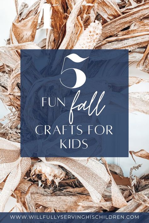 Do your little ones enjoy creating seasonal handicrafts? Here are a like of Fun Fall Crafts for Kids. #naturecrafts #homeschool #handicraftsforkids fall preschool activities // fall nature activities // fall outside activities for kids Diy Fall Gifts, Fall Nature Activities, Preschool Activities Fall, Fun Fall Crafts For Kids, Outside Activities For Kids, Indoor Crafts, Fall Preschool Activities, Fun Fall Crafts, Fall Nature