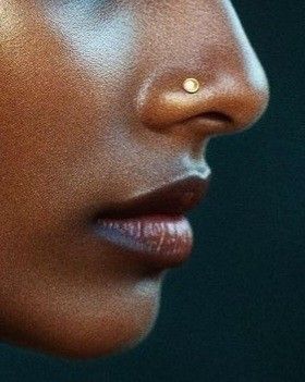 Gold Nose Stud Aesthetic, Aesthetic Nose Piercing Stud, Nose Stud Aesthetic, Stud Aesthetic, Wrist Piercing, Gold Nose Piercing, Nose Piercing Stud, Gold Nose Stud, Silver Nose Ring