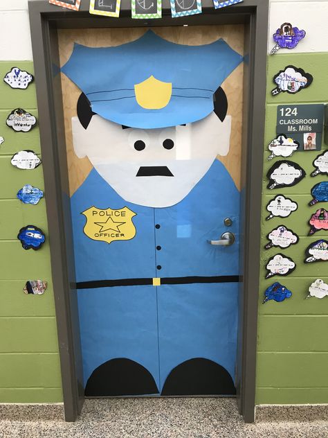 Police career door decorating contest Police Bulletin Board Ideas, School Resource Officer Bulletin Boards, Career Day Decorations, Sro Office Ideas, School Resource Officer Office Ideas, Sro Appreciation Day, School Resource Officer Appreciation, Office Door Christmas, Christmas Door Decorations For Work