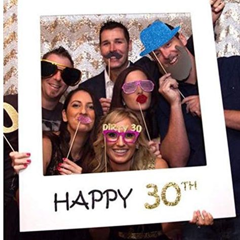 TOSSPER Fête d'anniversaire Heureux Cadre de 30 Ans Stand Vieux Joyeux Anniversaire Photo Booth Props Photo Décoration Party Supplies événement: Amazon.fr: Cuisine & Maison Photo Booth Props Birthday, 30th Bday Party, 30th Birthday Bash, 30th Party, Birthday Photo Booths, Birthday Photo Props, 30th Bday, Happy 30th, בר מצווה