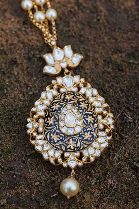 Sunita Shekhawat, Traditional Jewellery, Polki Jewellery, India Jewelry, Signature Jewelry, Kundan Jewellery, Fine Jewels, Classic Jewelry, Traditional Jewelry