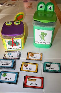 I love containers of any kind to use with kids.  They always seem to love opening and closing the containers.  It seems to make anything ins... Cascade Container Alligator, Teaching Syllables, Counting Objects, Sorting Mats, Flip Books, Literacy Stations, Vowel Sounds, Teaching Literacy, Short Vowels