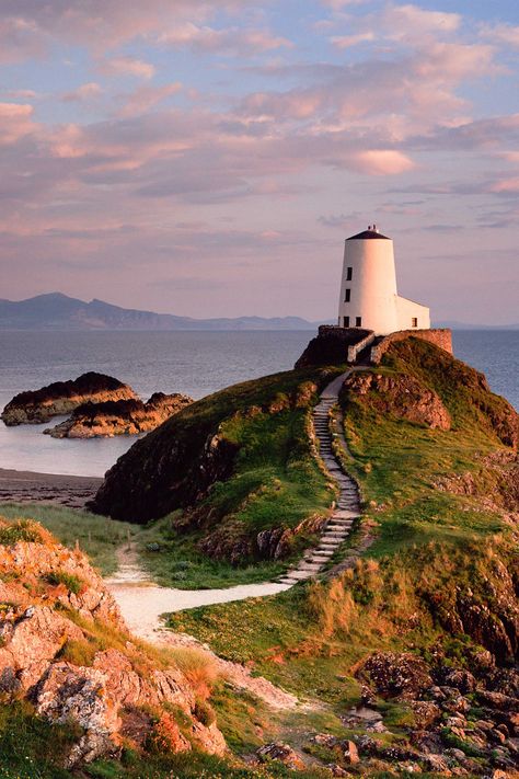 Remote small islands to visit around the UK Anglesey Wales, Uk Beaches, Pembrokeshire Coast, Wales Travel, Road Trip Itinerary, Small Island, Places To See, Places To Travel, Lighthouse