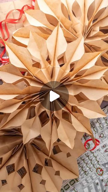 Agnes Hsu on Instagram: "Lunch Bag Paper Snowflakes ❄️ who knew paper bags could look so pretty! This classic craft is my favorite way to make easy and beautiful DIY holiday decor for the home! It’s an easy craft kids can join in making. Get the snowflakes designs on my site hellowonderful.co (search “snowflake”) ❄️ #hellowonderfuldiy . . . . . #diychristmas #papersnowflakes #paperbagsnowflakes #diyholidaydecor #diyholiday #christmascrafts #christmascraft #kidscrafts #kidsart #papercrafts #diychristmasdecorations #snowflakes❄️" Paper Bag Christmas Star Diy, Paper Bag Christmas Decorations, Paper Bag Crafts Diy, Paperbag Snowflakes Diy, Lunch Bag Stars, Brown Paper Bag Snowflakes, Snow Flakes Making With Paper, Lunch Bag Snowflakes, Paper Bag Snowflakes Diy