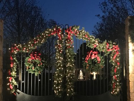 Outdoor Gate Christmas Decor, Entry Gate Christmas Decorations, Christmas Gates Entrance, Christmas Gate Decor, Front Gate Christmas Decor, Front Gate Christmas Decorations, Gate Christmas Decorations, Gate Christmas Decor, Christmas Gate Decorations