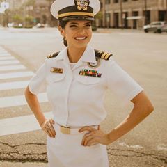 Curves N Combatboots ™️ (@curves.n.combatboots) • Instagram photos and videos Female Navy Officer, Pilot Character, Military Female, Love Feeling Photos, Officer Uniform, English Day, Bo Katan, Navy Life, Navy Uniforms