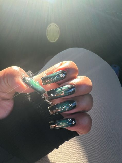 Edgy green and black nail design Black Green And Silver Nails, Black And Dark Green Nails, Green And Black Nail Designs, Black Nail Design, Dark Green Nails, Black Nail Designs, Black Nail, Silver Nails, Prom Nails