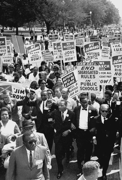 Dr. Martin Luther King, Jr.,  marching arm-in-arm with demonstrators during the March on Washington for Jobs and Freedom August 1963. American History Timeline, Class Jobs, African American Culture, Civil Disobedience, History Timeline, Jim Crow, Civil Rights Movement, Freedom Of Speech, King Jr