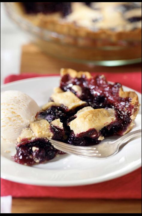 Huckleberry Pie Huckleberry Recipes, Pie Crust From Scratch, Huckleberry Pie, Relish Recipe, Kinds Of Pie, Farm Fresh Recipes, Perfect Pie Crust, Goat Farm, Fresh Recipes