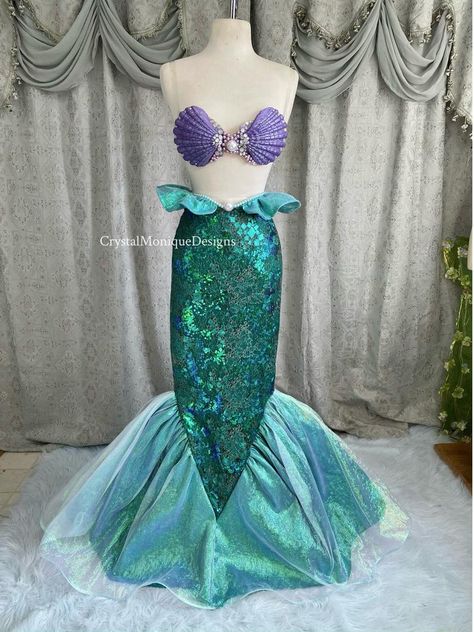 Princess Leia Costume Diy, Sequin Mermaid Skirt, Mermaid Clothes, Mermaid Costume Diy, Ariel Costumes, Ariel Cosplay, Mermaid Bra, Iridescent Fabric, Mermaid Diy