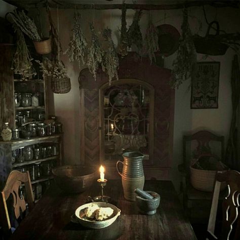 Witches Cottage Aesthetic, Woods Witch, Witchy Cottage, Witches Cottage, Witch Room, Cottage Witch, Witch Cottage, Cape Fear, Dark Cottagecore