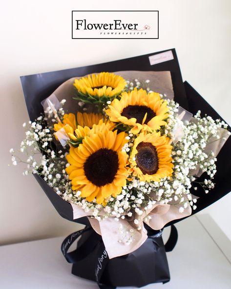 Sunflower Bouquet with Black Floral Paper FlowerEver's new bouquet design is here! If you are a lover of sunflowers, this is the time to get it before sunflowers are out of season! DM us on Instagram to book your sunflower bouquet  #nycflorist #nycflowershop #nycflowers #newyorkflowershop #nycroses #nycflower #nycbouquet #sunflowerbouquet #sunflowerbouquets #sunflower #supportsmallbusiness Flower Bookey Ideas, Nyc Flower Shop, Flower Bookey, Nyc Flowers, New York Flower, Nyc Florist, Black Bouquet, Sunflower Bouquet, Sunflower Bouquets