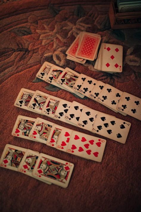 5 Free Websites To Play Freecell Solitaire Anytime, Anywhere | Bit Rebels Ville Steampunk, Solitaire Cards, Solitaire Card Game, Classic Card Games, Solitaire Games, Fintech Startups, Poker Tournament, Playing Card Games, Gambling Games