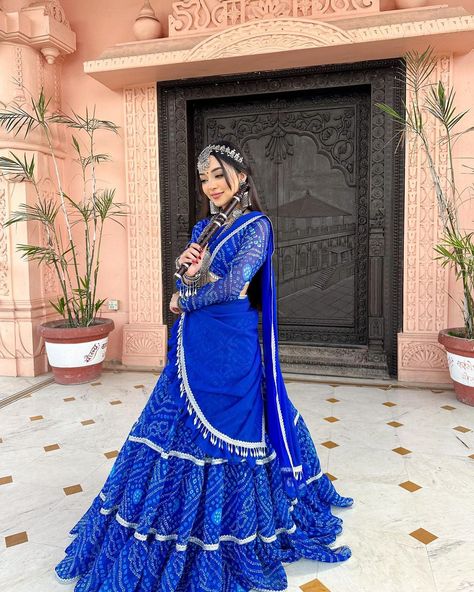 Vrindavan Outfit Ideas Gopi Dress, Vrindavan Outfit, Gopi Dress Vrindavan, Dream Personality, Gang Outfits, Shaadi Vibes, Vision Board2025, Gopi Dress, Vrindavan Photography