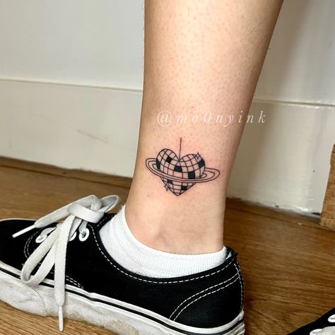 Disco Ball Heart Tattoo, Disco Ball Flower Tattoo, Heart Disco Ball Tattoo, Mirror Ball Tattoo, Mirrorball Tattoo, Disco Ball Tattoo, Ball Tattoo, Simple Sayings, Fineline Tattoo