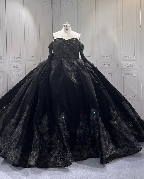 Custom Made Black Quinceanera Dress Black Quinceanera Dress, Black Quinceanera, Black Quinceanera Dresses, Quince Ideas, Quinceanera Dress, Black Swan, Quinceanera Dresses, Quince, Quinceanera