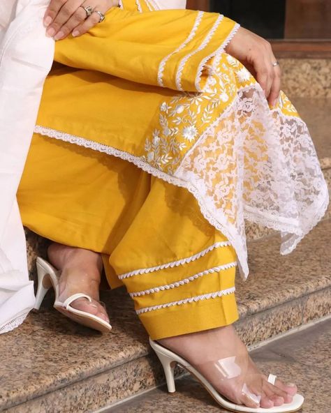 ______________________’s Instagram photo: “Outfit by @bxcouturebyjazzb” Poncha Design Salwar With Lace, Salwar Designs With Lace, Salwar Poncha Designs, Poncha Design, Fashion Trousers Women, Women Trousers Design, Kurti Sleeves Design, Womens Pants Design, Suit Salwar