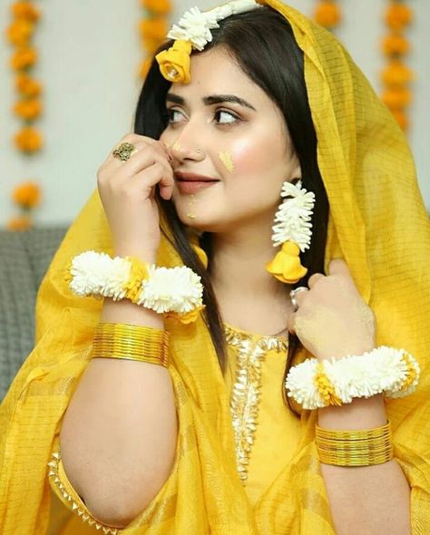 Haldi Pose, Haldi Poses For Bride, Haldi Photoshoot, Fun Date Ideas, Ceremony Outfit, Haldi Ceremony Outfit, Haldi Dress, Bridesmaid Photoshoot, Bride Photos Poses