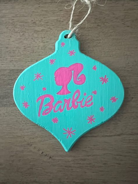 Barbie Christmas Ornaments Diy, Diy Barbie Ornaments, Barbie Ornaments Diy, Dyi Christmas Ornaments, Barbie Christmas Tree, Barbie Ornaments, Barbie Christmas Ornaments, 2023 Barbie, Barbie Christmas