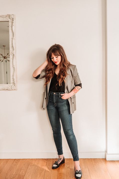 Keiko Lynn Style, Keiko Lynn Hair, Jeans Top Style, Outfit Ideas Summer Jeans, Curvy Jeans Outfit, Style High Waisted Jeans, Madewell Leather Jacket, Keiko Lynn, Lauren Conrad Style