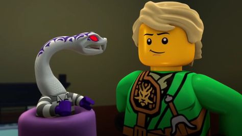 Lloyd and mini Pythor Ninjago Pythor, Pythor Ninjago, Ninjago Images, Lego Ninjago Masters Of Spinjitzu, Lego Ninjago Fanart, Ninjago Screenshots, Ninjago City, Lloyd Ninjago, Ninjago Lloyd