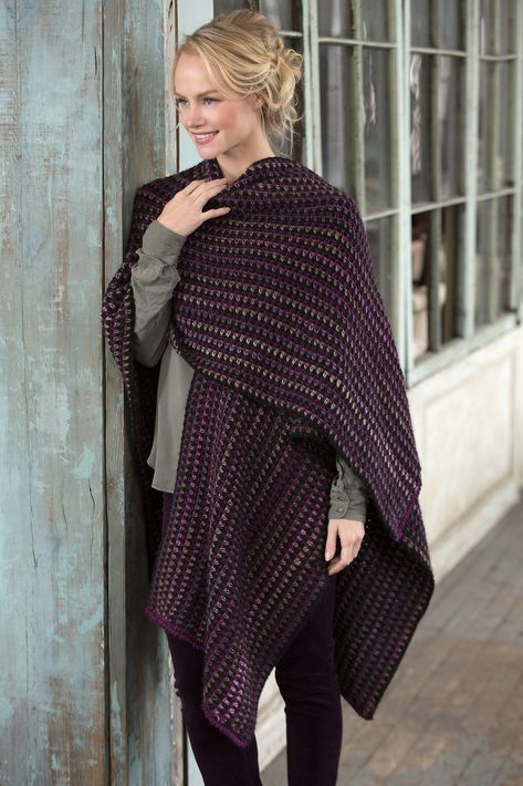 Crochet Ruana, Ruana Pattern, Poncho Au Crochet, Ruana Wrap, Crochet Wrap Pattern, Crochet Shawl Pattern Free, Easy Crochet Patterns Free, Crochet Shawls And Wraps, Shawl Patterns