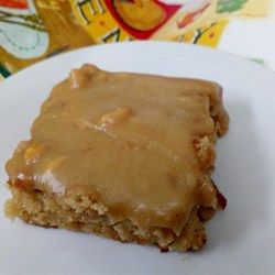 Michigan Maple Peanut Butter Sheet Cake Recipe Peanut Butter Sheet Cake Recipe, Maple Peanut Butter, Peanut Butter Sheet Cake, Peanut Butter Cookie Bars, Peanut Butter Bars Recipe, Sheet Cake Recipe, Gluten Free Lunch, Butter Bars, Lunch Lady