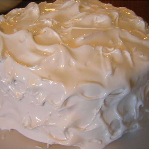 Angel Food Cake Frosting, Homemade Cake Frosting, Seven Minute Frosting, Meringue Icing, Frosting Recipes Easy, Easy No Bake Cheesecake, Cake Frosting Recipe, Icing Frosting, White Frosting