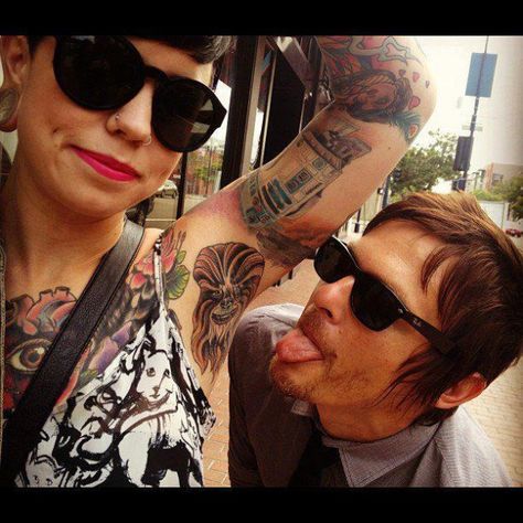 Norman Reedus Licking A Chewbacca Armpit Tattoo on Global Geek News. Armpit Tattoo, Places To Get Tattoos, Dead Pictures, Armpit Fat, Clever Tattoos, Star Wars Tattoo, Evil Dead, Tattoo Blog, Chewbacca