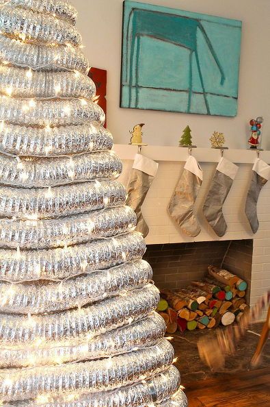 how to make a contemporary industrial tree, christmas decorations, crafts, how to, repurposing upcycling, seasonal holiday decor, woodworking projects Green Mason Jars, Christmas Parade Floats, Anni Downs, Contemporary Christmas Trees, Fake Christmas Trees, Funky Junk Interiors, Cabin Christmas, Dryer Vent, Christmas Parade